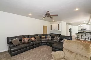 11493 S Marco Polo Ln, South Jordan, UT 84095 - Photo 30