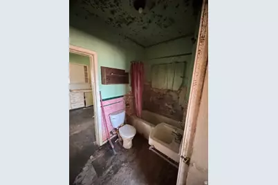 273 E 100 S, Richfield, UT 84701 - Photo 10