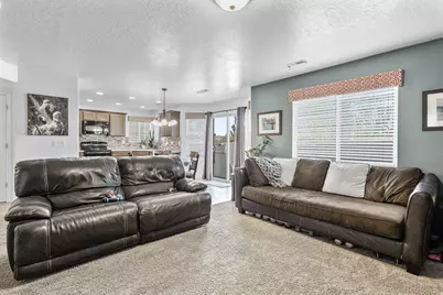 1021 N 740 W, Centerville, UT 84014 - Photo 6