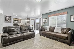 1021 N 740 W, Centerville, UT 84014 - Photo 6