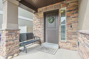 1021 N 740 W, Centerville, UT 84014 - Photo 2