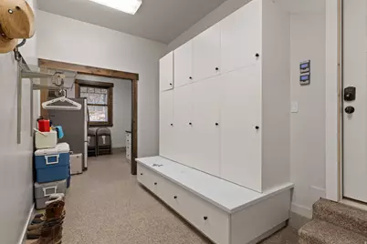 121 N Oakwood Cir, Springville, UT 84663 - Photo 48