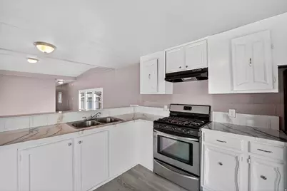 8155 S Redwood Rd Rd #6, West Jordan, UT 84088 - Photo 10