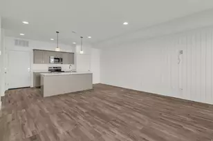 1643 W 2700 S, Syracuse, UT 84075 - Photo 4