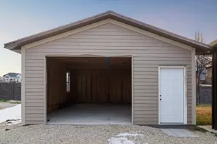 384 N 710 E, Salem, UT 84653 - Photo 22