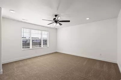 1661 W Ross Rd, Syracuse, UT 84075 - Photo 18