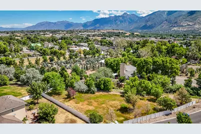 847 E Willow Springs Ln S, Draper, UT 84020 - Photo 4