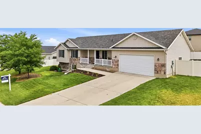 299 Chokecherry Cir, Richmond, UT 84333 - Photo 2
