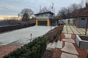 2665 E 2100 S, Salt Lake City, UT 84109 - Photo 38