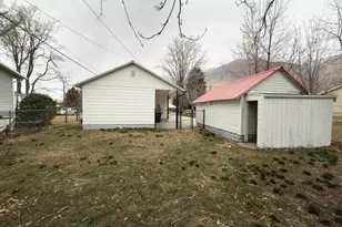 145 W 400 N, Springville, UT 84663 - Photo 22