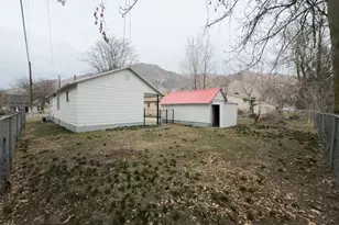 145 W 400 N, Springville, UT 84663 - Photo 24