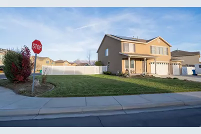 653 S Willow Park Dr W, Lehi, UT 84043 - Photo 6