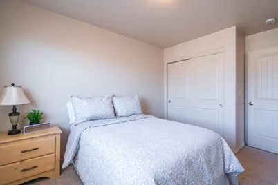 381 N Windsor Dr, Washington, UT 84780 - Photo 16