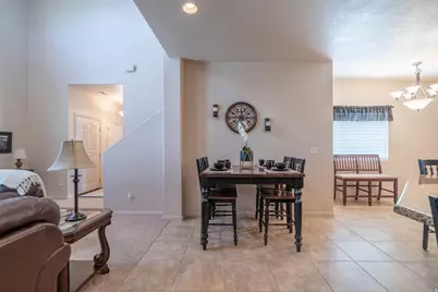 381 N Windsor Dr, Washington, UT 84780 - Photo 8