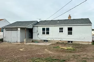 5376 S 2200 W, Roy, UT 84067 - Photo 24