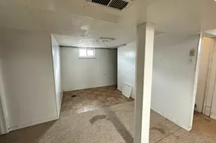 5376 S 2200 W, Roy, UT 84067 - Photo 16