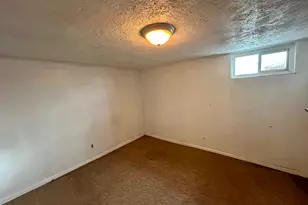 5376 S 2200 W, Roy, UT 84067 - Photo 18