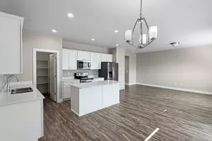 293 E 1500 N, Harrisville, UT 84404 - Photo 6