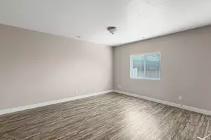 293 E 1500 N, Harrisville, UT 84404 - Photo 8