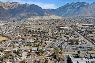 6924 S Hillside Village Circle, Salt Lake City, UT 84121 - Photo 32