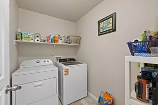 7924 S Hartley Ln, West Jordan, UT 84081 - Photo 16