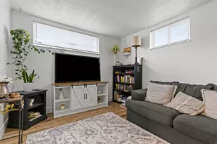 668 E 37th St, Ogden, UT 84403 - Photo 12