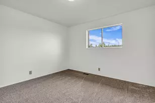 3385 W Meadowbrook Dr S, West Valley, UT 84119 - Photo 14