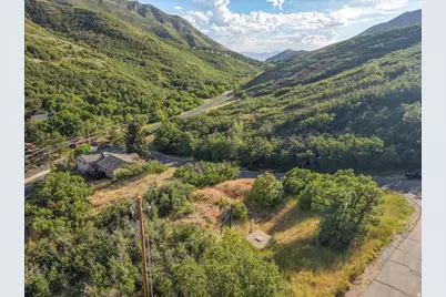 4810 E Badger Hollow Ln, Salt Lake City, UT 84108 - Photo 24