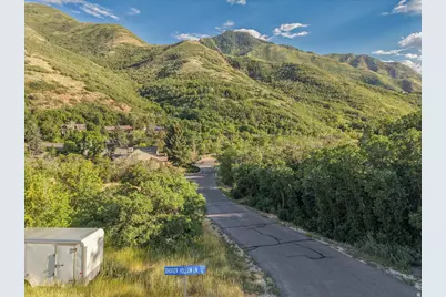 4810 E Badger Hollow Ln, Salt Lake City, UT 84108 - Photo 1