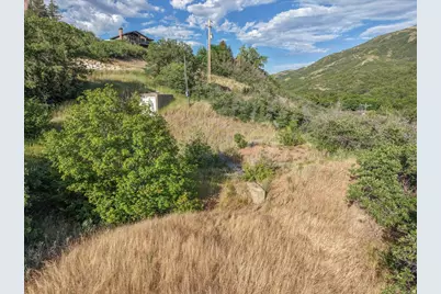 4810 E Badger Hollow Ln, Salt Lake City, UT 84108 - Photo 12