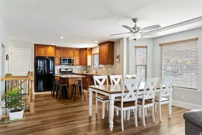 240 Odell Ln, North Salt Lake, UT 84054 - Photo 10