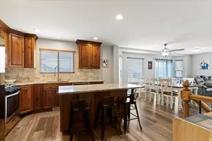 240 Odell Ln, North Salt Lake, UT 84054 - Photo 12