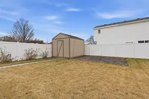 2329 W 1680 N, Clinton, UT 84015 - Photo 26