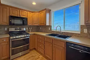 185 E 2100 N, North Ogden, UT 84414 - Photo 8