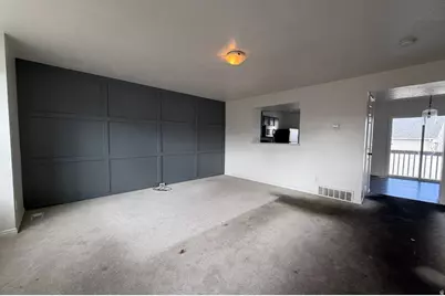 186 Alfred, Tooele, UT 84074 - Photo 2