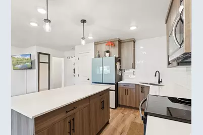 1694 W 2975 S #D, Syracuse, UT 84075 - Photo 2