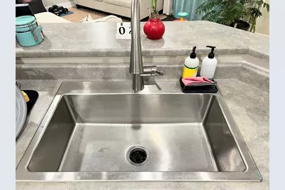 4896 W Aspen Springs Dr, Riverton, UT 84096 - Photo 12