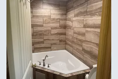 553 W Raspberry Patch Rd, Garden City, UT 84028 - Photo 16