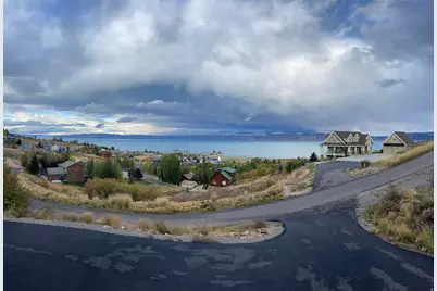 553 W Raspberry Patch Rd, Garden City, UT 84028 - Photo 18