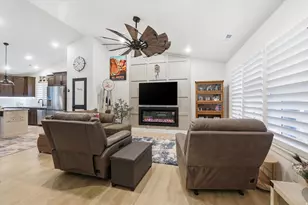 858 N 980 W, Tremonton, UT 84337 - Photo 2