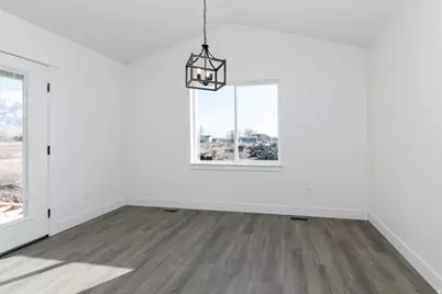 5161 W 10100 N, Elwood, UT 84337 - Photo 10