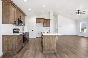 5161 W 10100 N, Elwood, UT 84337 - Photo 14