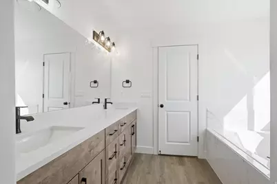 5161 W 10100 N, Elwood, UT 84337 - Photo 22