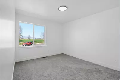 5161 W 10100 N, Elwood, UT 84337 - Photo 28