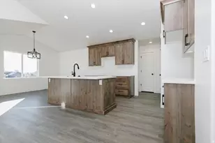 5161 W 10100 N, Elwood, UT 84337 - Photo 18