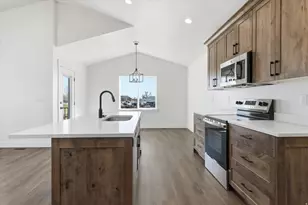 5161 W 10100 N, Elwood, UT 84337 - Photo 12