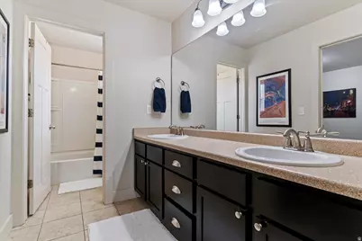 911 Callie Ct, North Salt Lake, UT 84054 - Photo 26