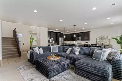 911 Callie Ct, North Salt Lake, UT 84054 - Photo 8