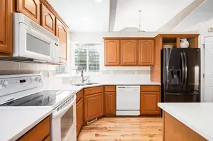 1049 E Granite Mill Ct, Millcreek, UT 84106 - Photo 6