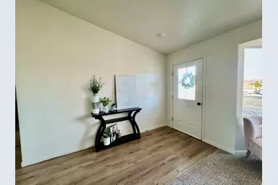 1040 E Fort Pierce Dr N, Saint George, UT 84790 - Photo 4